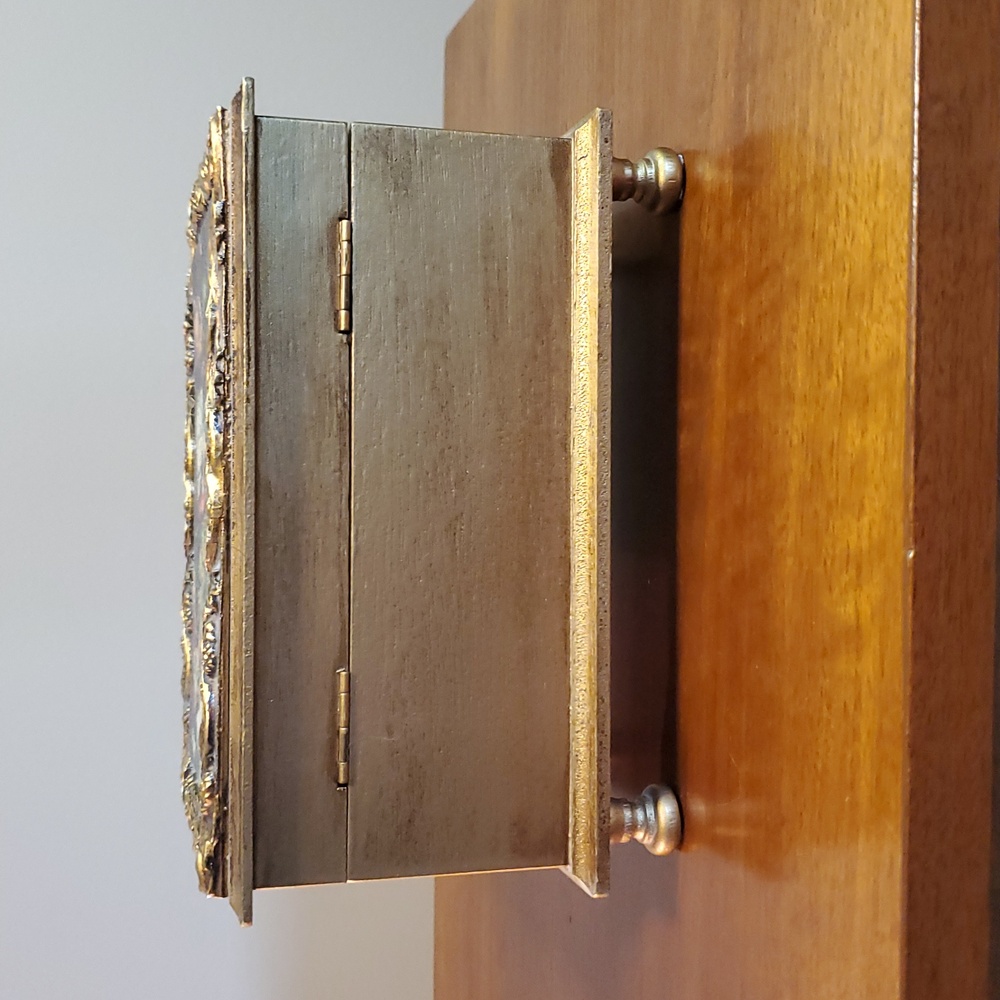 Vintage Jewelry Music Box Guilded Wood Japan - Picture 5 of 9